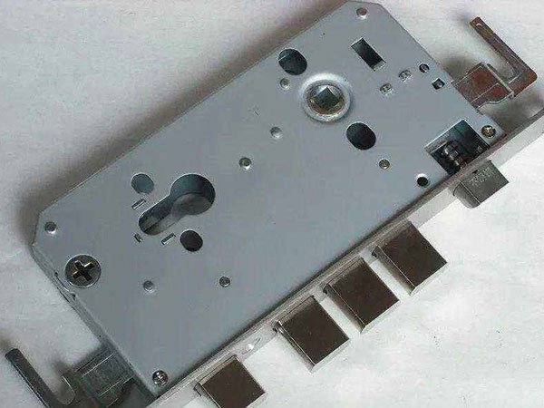 大城24小时上门开锁公司